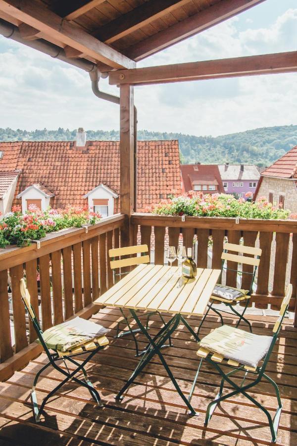 Weingut Leininger Ferienwohnungen Eibelstadt Exterior foto